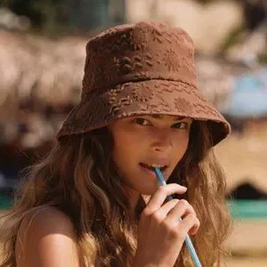 ★追跡&関税込【Lack of Color】Wave Bucket Summer Coco Sunset Wave Bucket - Cotton Bucket Hat in Brown | Lack of Color [US]